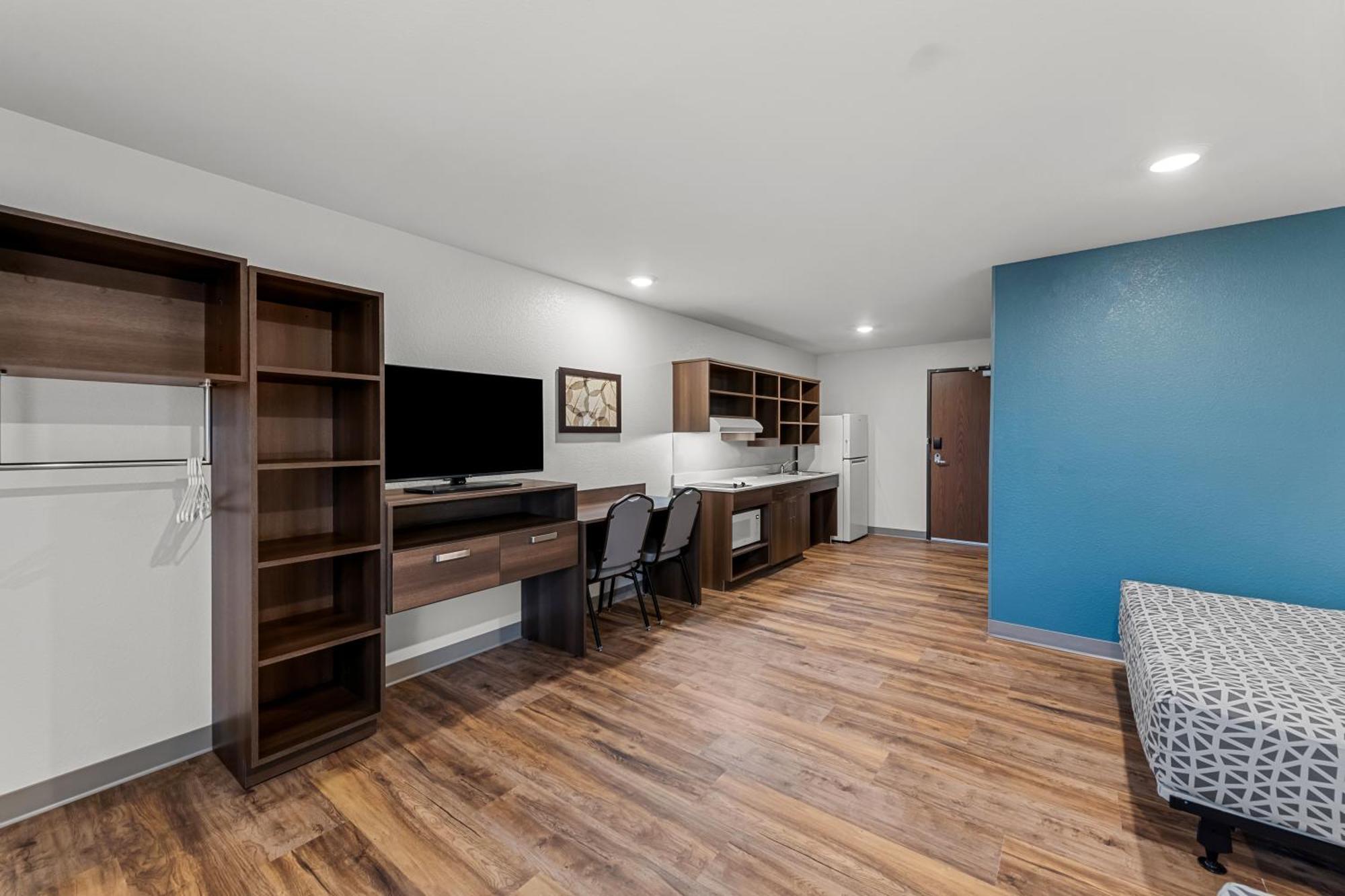 Woodspring Suites Kansas City Airport Extérieur photo
