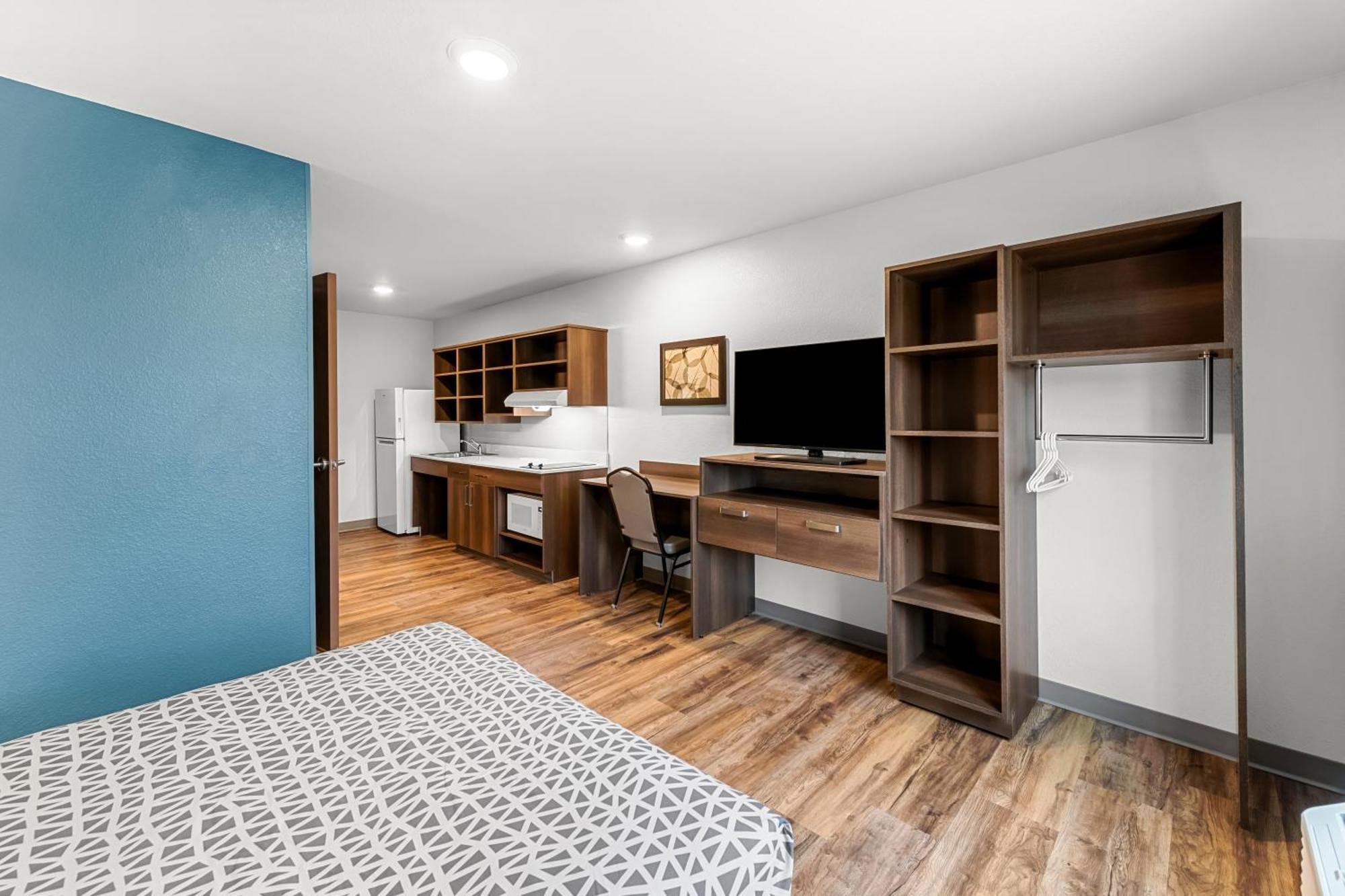 Woodspring Suites Kansas City Airport Extérieur photo