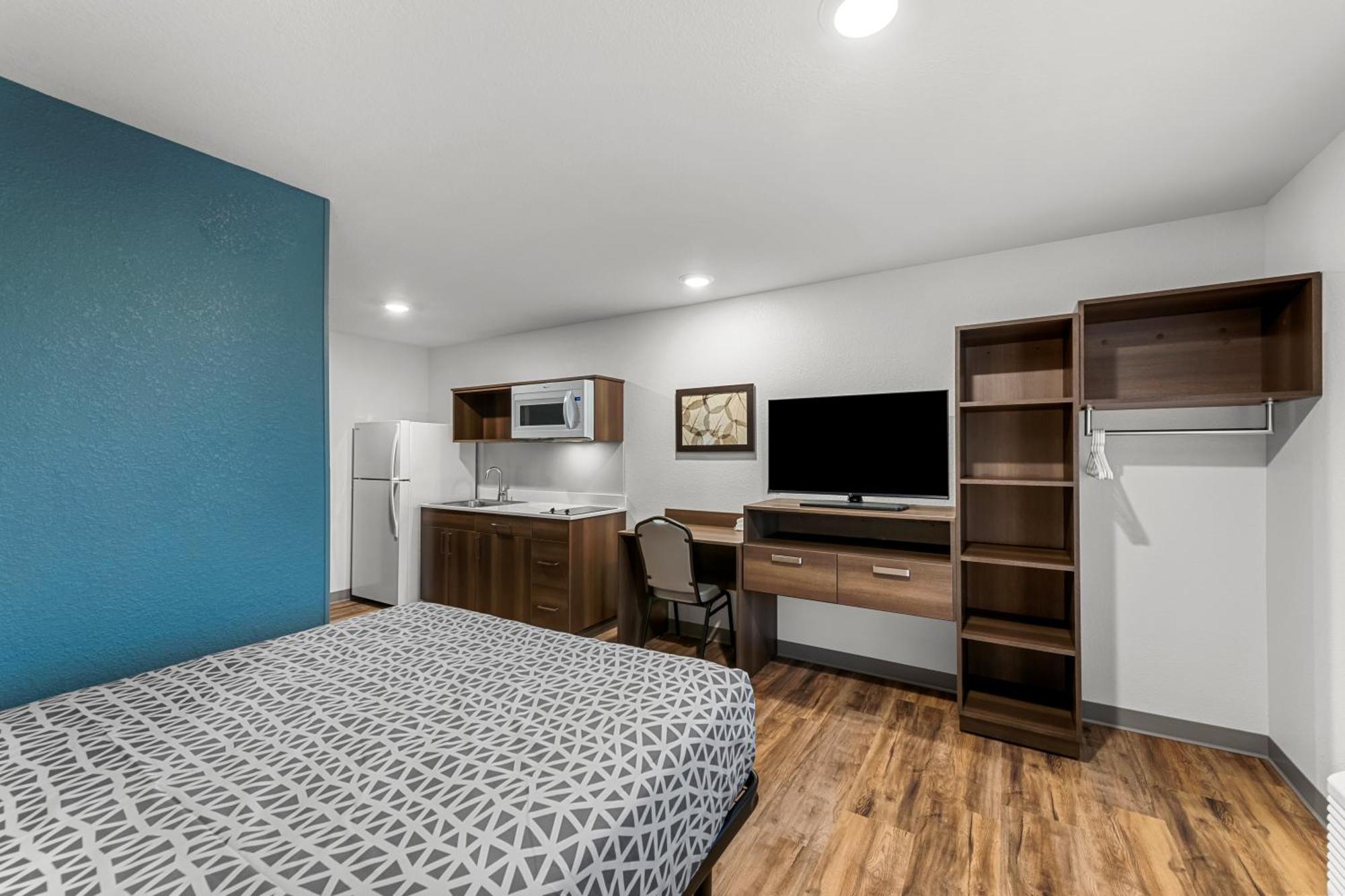 Woodspring Suites Kansas City Airport Extérieur photo