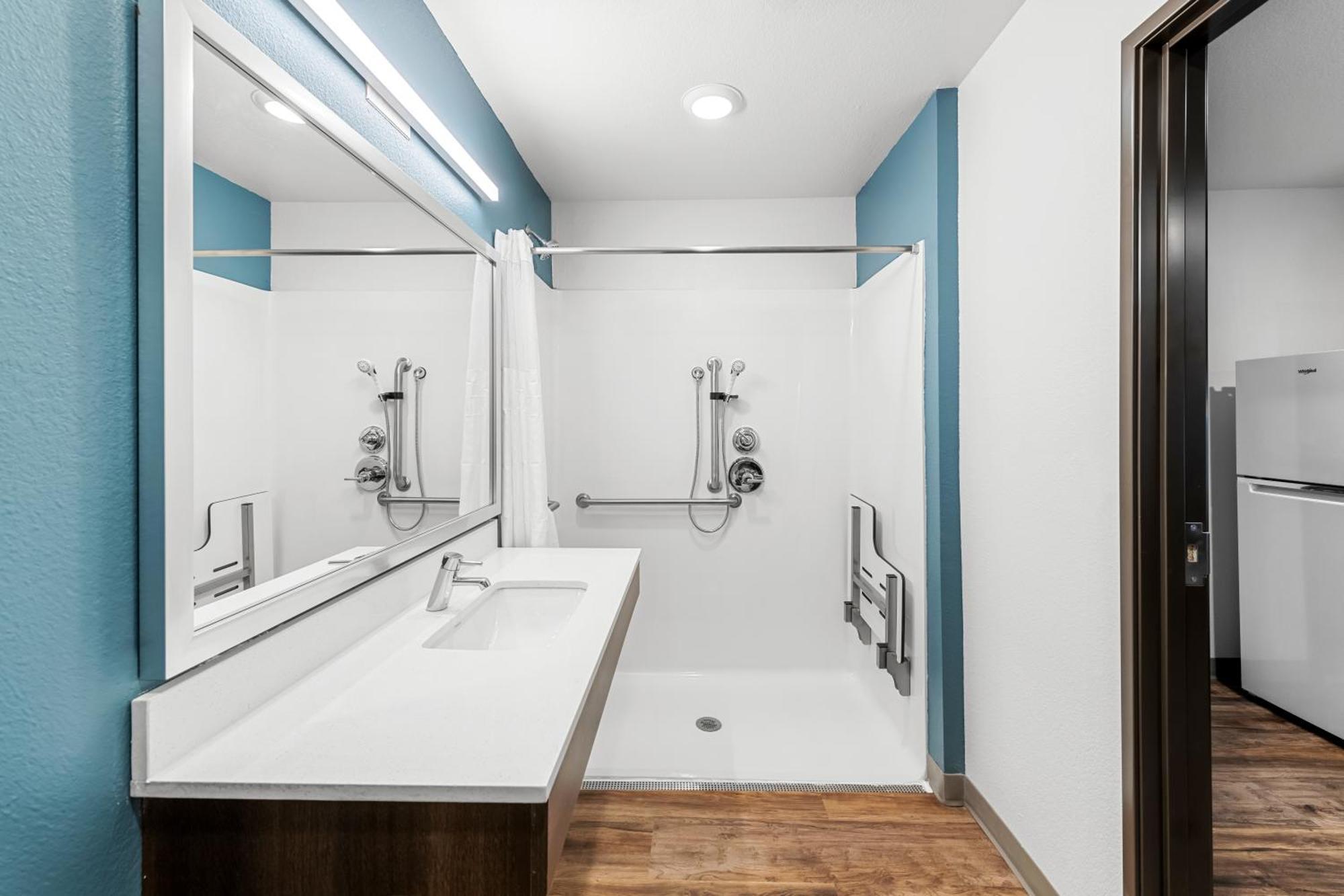 Woodspring Suites Kansas City Airport Extérieur photo
