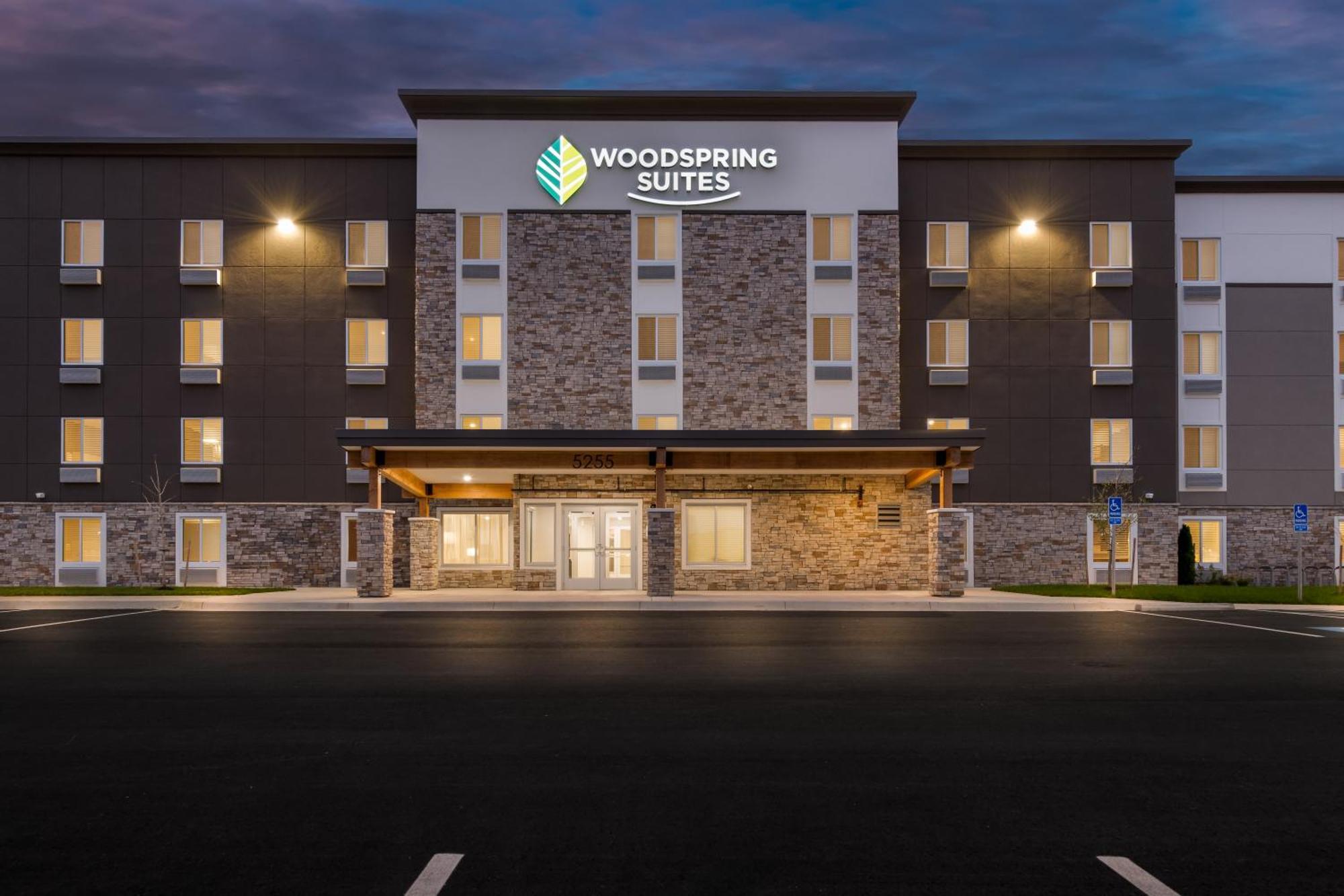 Woodspring Suites Kansas City Airport Extérieur photo